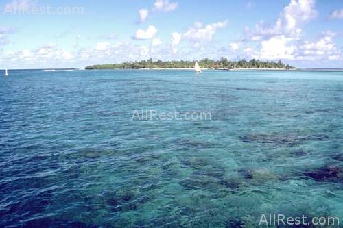 Komandoo Island Resort 16